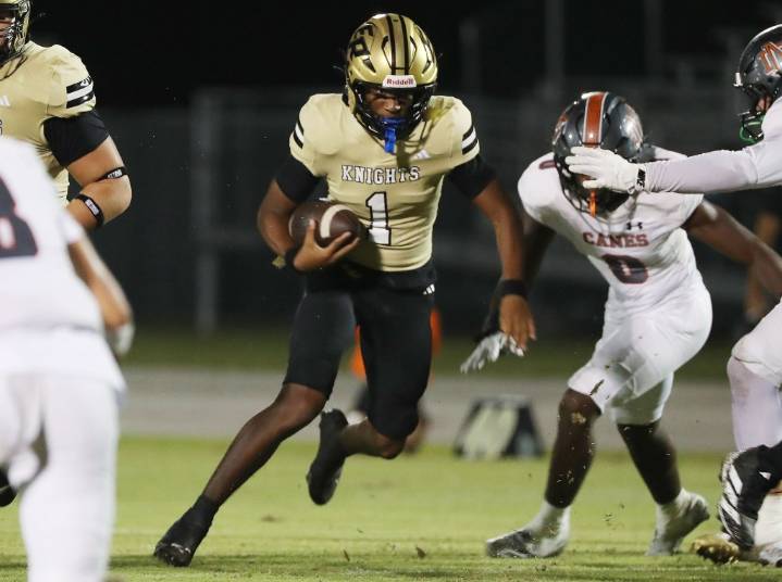 East Ridge runs past Mount Dora on sloppy field 28