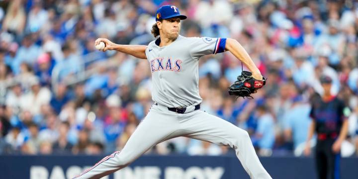 Jacob deGrom's start to be skipped by Rangers