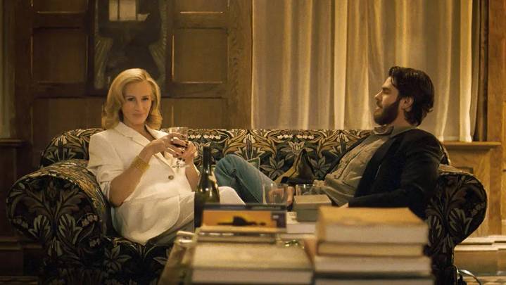 'After The Hunt': Reviews And Reaction To Julia Roberts Movie