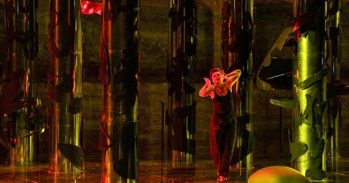 Appreciation: Robert Wilson, who changed everything he touched, was the most influential theater artist of our time