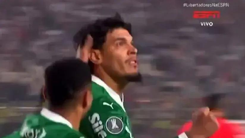 Penal de Di Benedetto y gol: Gustavo Gómez puso el 1-0 de Palmeiras sobre Universitario [VIDEO]
