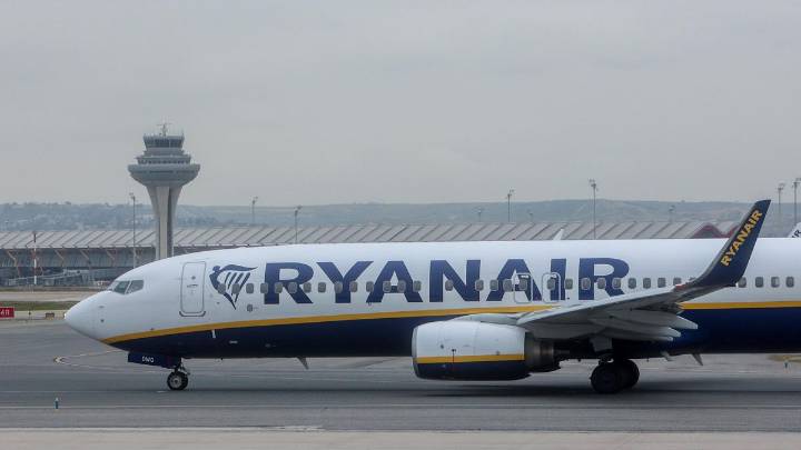 UGT extiende la huelga de Ryanair a todas sus bases en contra de las sanciones a trabajadores y el abuso de horas
