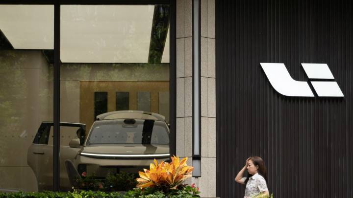 Bernstein lowers rating on Li Auto, says EV maker will see a 'bumpier road ahead'