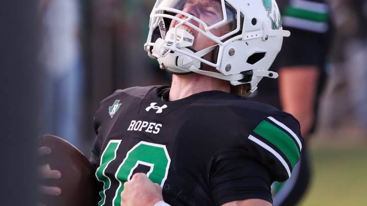 Ropes football leans on Hale Center to pull away with win