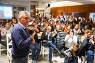 Encuentro de Educación y Niñez: Pulti plantea políticas para un futuro inclusivo