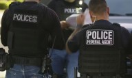Qué se sabe del político latino detenido por ICE en Florida: su familia teme por su vida