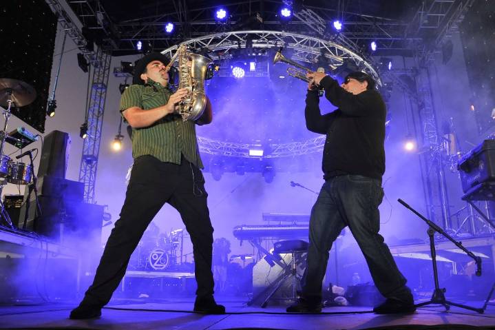 Ozomatli’s tunes return to the Twin Cities, stoking social activism and solid dance moves
