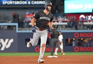 Wallner, Keaschall lead Twins past Blue Jays