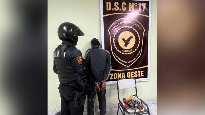 Robó herramientas del interior de un auto y fue detenido a los pocos minutos