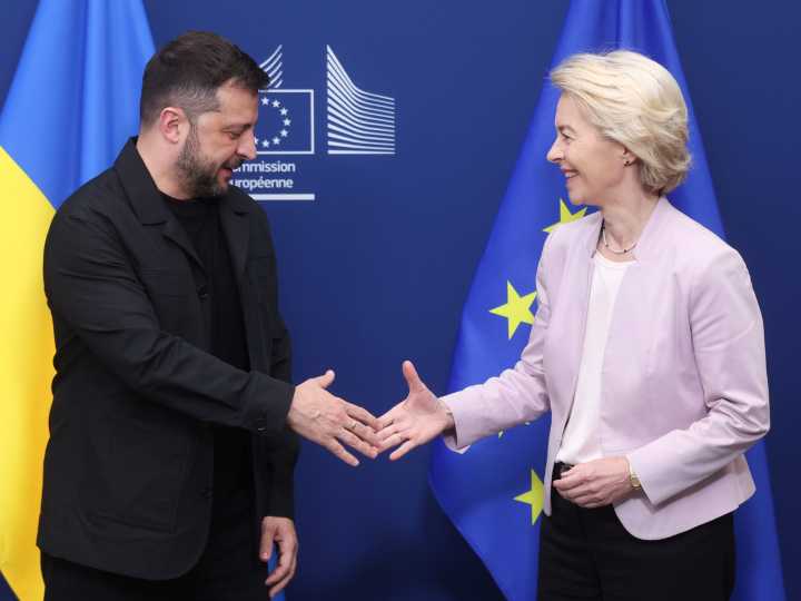 Zelenski no está solo: Macron, Meloni y otros líderes europeos lo acompañarán a su reunión con Trump en la Casa Blanca