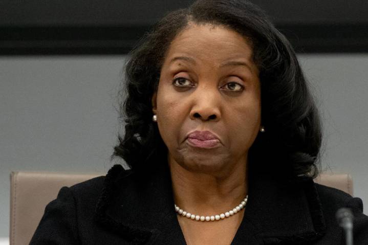 Lisa Cook standing up for the Federal Reserve is a ploy to turn a blind eye from her mortgage scandal
