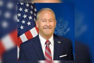 Embajador de EU destaca la unidad con México para combatir a cárteles