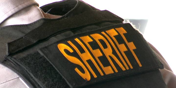 Richmond County deputies look for burglary, armed robbery suspects