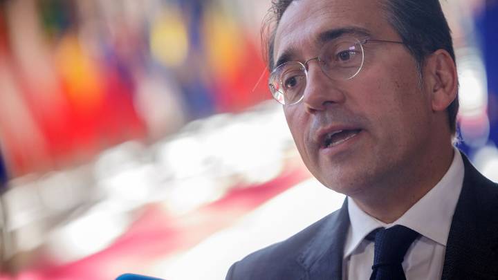 Albares defiende que el futuro de Ucrania no se puede decidir sin los europeos