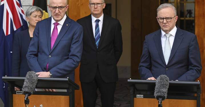 Australia accuses Iran of organizing antisemitic attacks and expels its ambassador