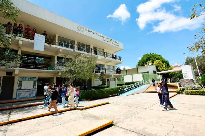 UAEMéx avanza en acuerdos para reanudar clases presenciales en facultades
