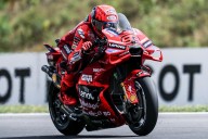 Duodécima victoria al 'sprint' del año de Marc Márquez, con pleno español en el podio