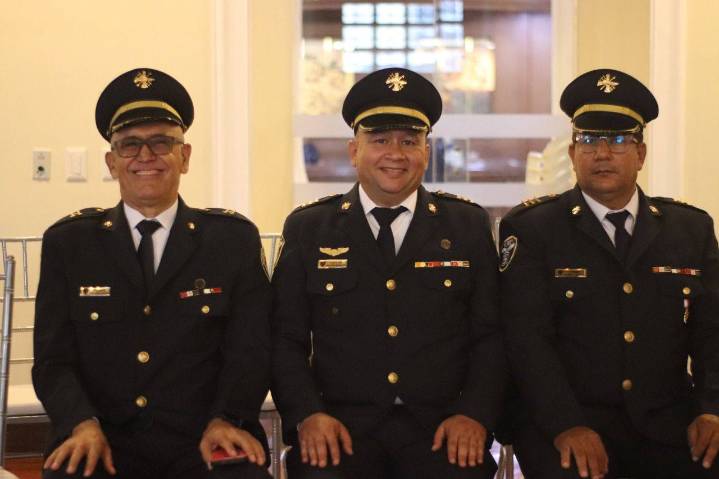 Bomberos Voluntarios de Yopal recibieron la Orden del Congreso de Colombia