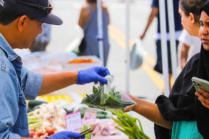 Kent Farmers Market keeps on shining through Sept. 13