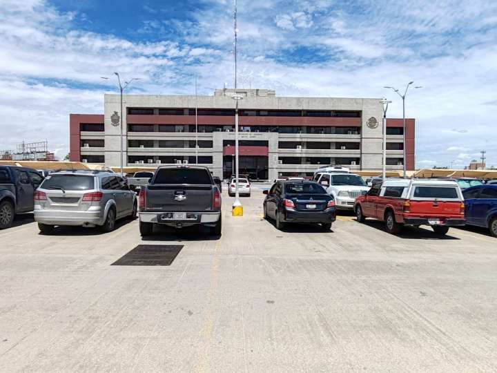 Provocan empleados del municipio pérdidas económica a la OMEJ