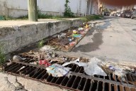 "Olores fétidos y aguas negras" afectan a vecinos, Biby Rabelo ignora denuncia por drenaje