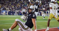 Vanderbilt All-America tight end Eli Stowers adds element to game