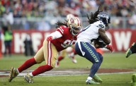 Sheldon Day Helps Players Tackle Their Finances for Life After NFL