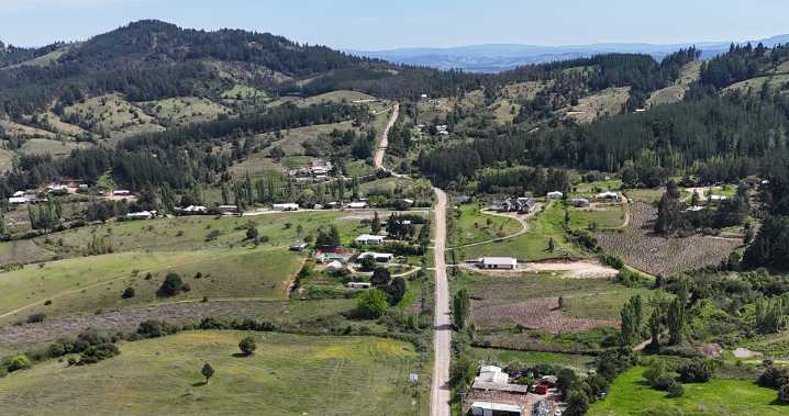 Pavimentarán camino entre Ninhue y Portezuelo: son 14,5 kms. y costará $24 mil millones