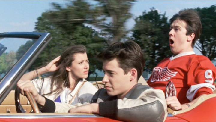 Matthew Broderick and Alan Ruck recreate the magic of ‘Ferris Bueller’s Day Off’ during a night at the ballpark