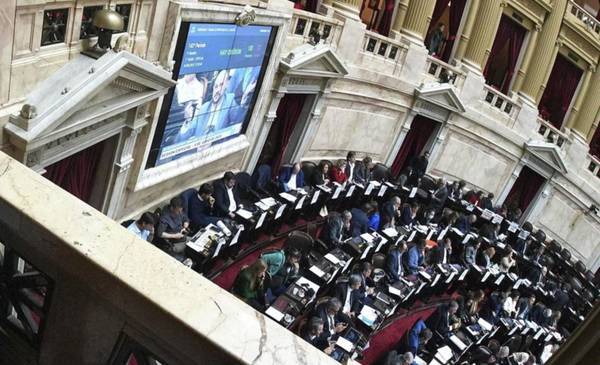 Combustibles y ATN: la oposición presiona mientras gobernadores "dialoguistas" esperan una señal
