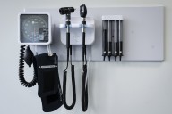 Alberta COVID-19 vaccination program triggers confusion, criticism