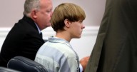 Appeals court rejects Dylann Roof effort to remove judge