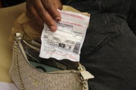 Los más vulnerables en Sudáfrica batallan por acceder a medicamentos contra VIH tras recorte de EEUU