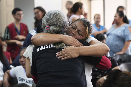 Seis exfuncionarios de Guatemala condenados por muerte de 41 niñas en incendio en hogar en 2017