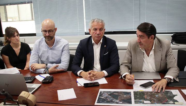 La Junta pagará "de forma rápida y generosa" los gastos provocados por los incendios excluidos de los seguros