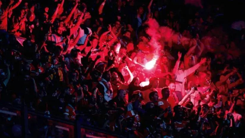 Universitario sancionado con más de S/ 70 mil por ingreso de bengalas en la final de la Liga 1 del 2023: el club apeló