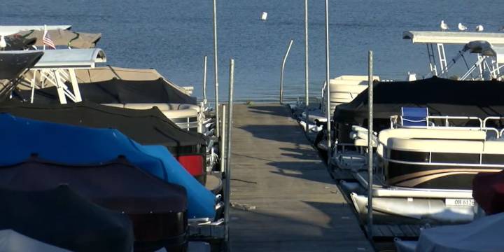 Amish mother charged with murder after husband, son drown in Tuscarawas Co. lake