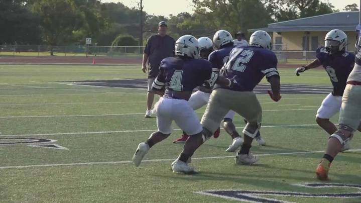 West Orange-Stark Mustangs gear up for new year, face Newton High School at home to open season