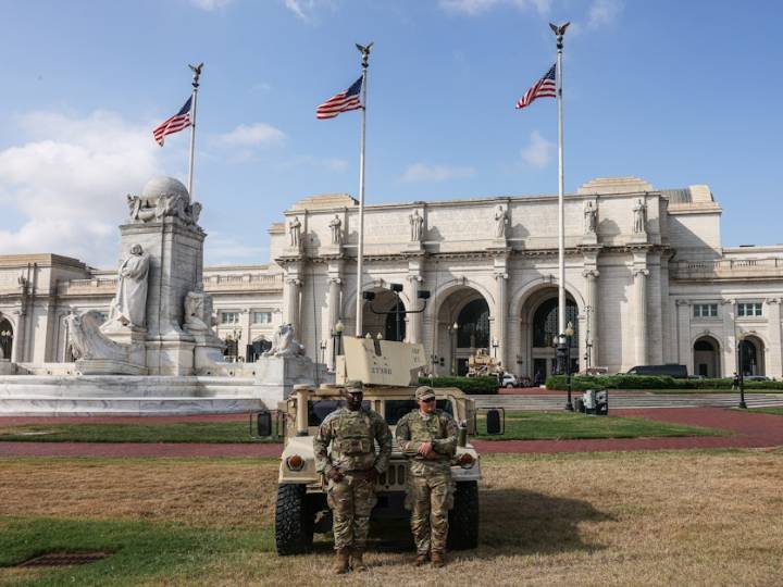The federal government is taking over D.C.'s Union Station. What does that mean?