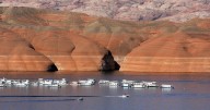 Passing boaters find man dead on boat at Lake Powell