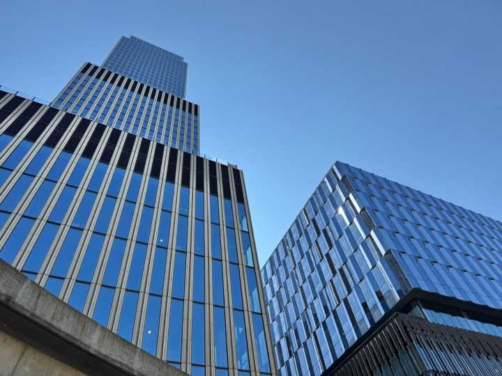 First business at Hudson’s Detroit holding grand opening celebration