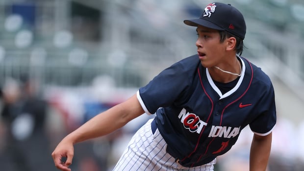 New York Mets calling up Canadian pitching prospect Jonah Tong to start Friday