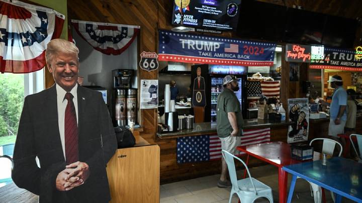 Dueño de Trump Burger en Texas enfrenta orden de deportación
