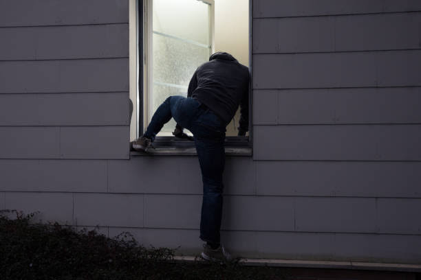 Reportan a allanador de vivienda