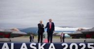 Trump y Putin negocian en Alaska un alto el fuego para la guerra en Ucrania