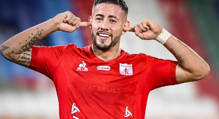 El infierno continúa: América de Cali recibe oferta desde Argentina por uno de sus delanteros
