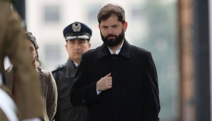 Presidente Boric se hizo test de drogas y dio negativo: "Sectores de la oposición persisten en desinformar"