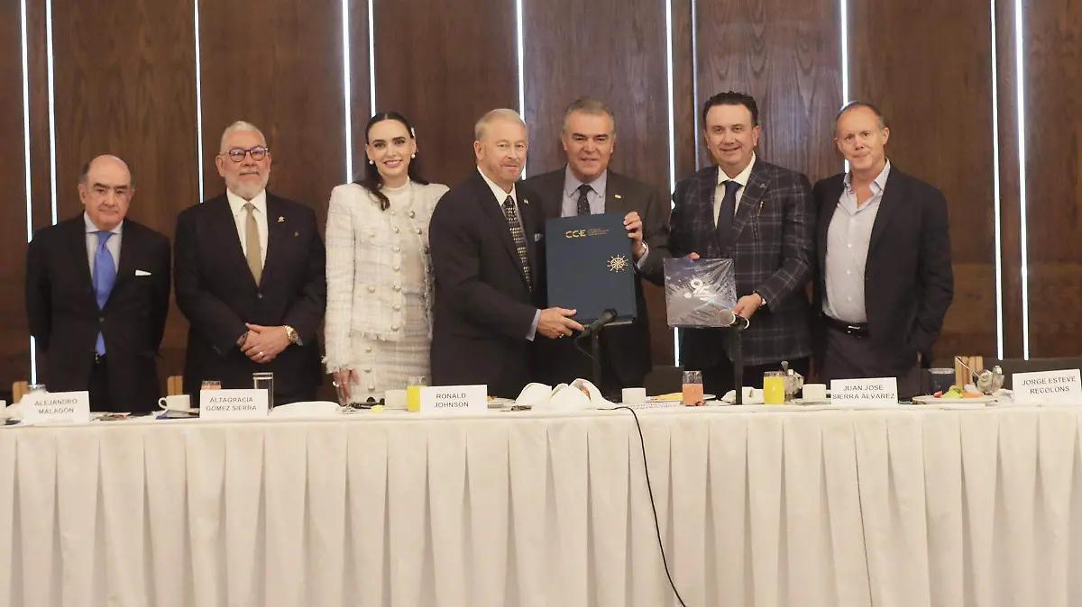 Empresarios refuerzan lazos con EU previo a revisión del T