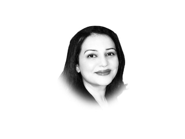 Pakistanis under rubble: here and there