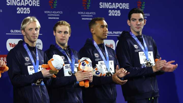 Delaware's Tommy Janton earns relay bronze at 2025 World Championships